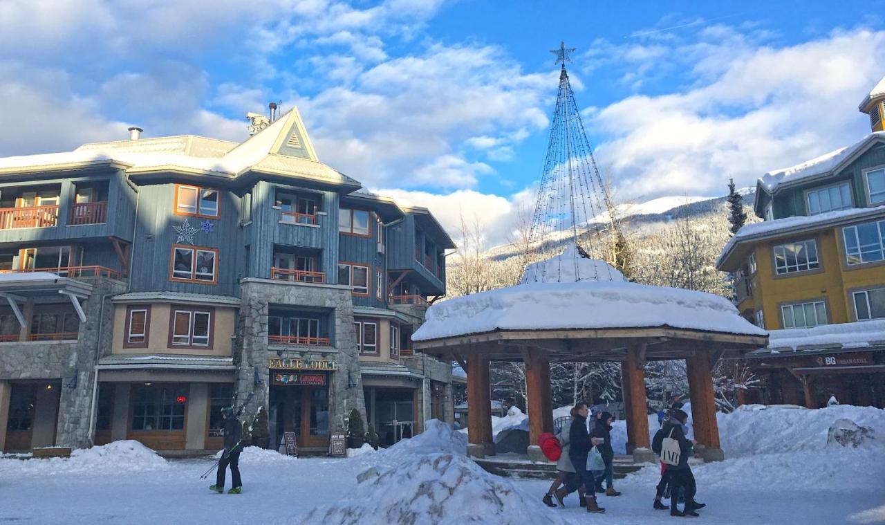 Whistler Town Plaza By Latour Hotels And Resorts Bagian luar foto